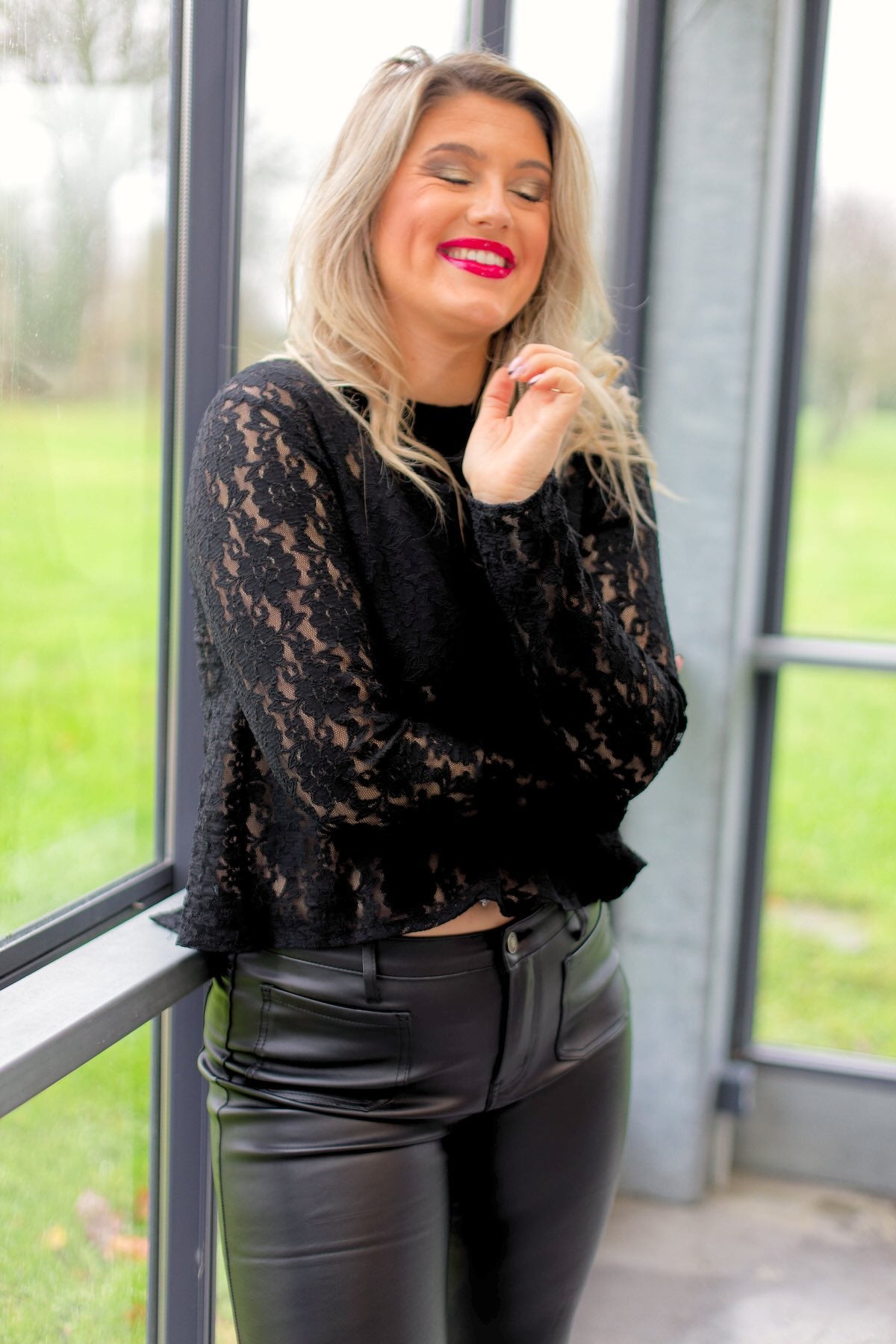 Top Dos Nu en Dentelle