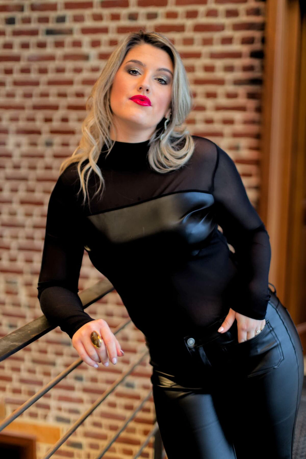 Top en Résille & Simili Cuir